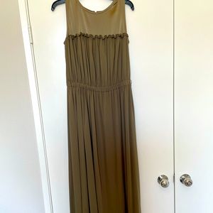 St. John Couture floor length gown with belt